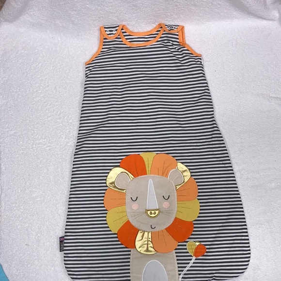 bizzi growin Other - Nwot Bizzi growin sleepsack wearable blanket lion 2.5 tog unisex gender neutral
